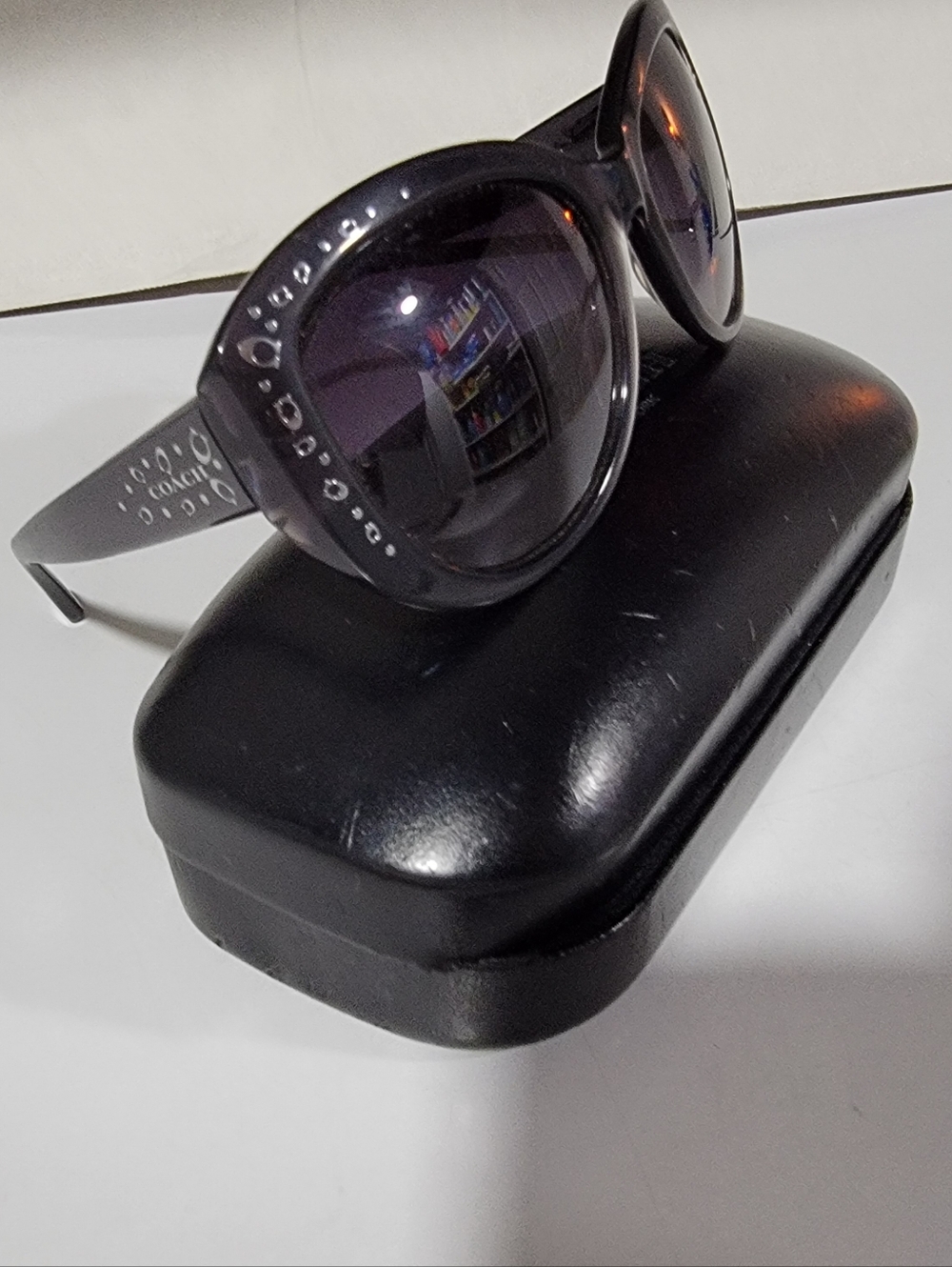 Selling As Is.Stylish Designer sunglasses. These arel cat eye style (See Below)